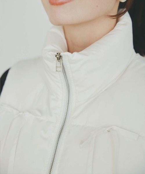 PICCIN（ピッチン）の「リボンダウンベスト（ダウンベスト・レディース・オフホワイト/ブラック・M）」の8枚目の写真