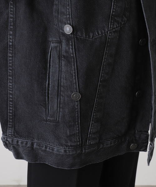 AGOLDE（エーゴールドイー）の「AGOLDE エーゴールドイー REWORKED WAYNE JACKET in Spider A5045-1557（デニムジャケット・レディース・ブラック系その他・SMALL/X-SMALL）」の16枚目の写真