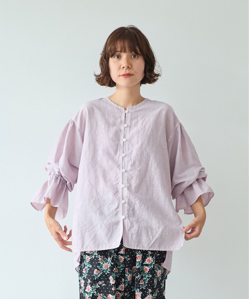 yuni(ユニ )の「△コットンキュプラリネンgather sleeves 2wayシャツ(シャツ/ブラウス・レディース・パープル/ピンク/アイボリー/ブラック・FREE)」の3枚目の写真