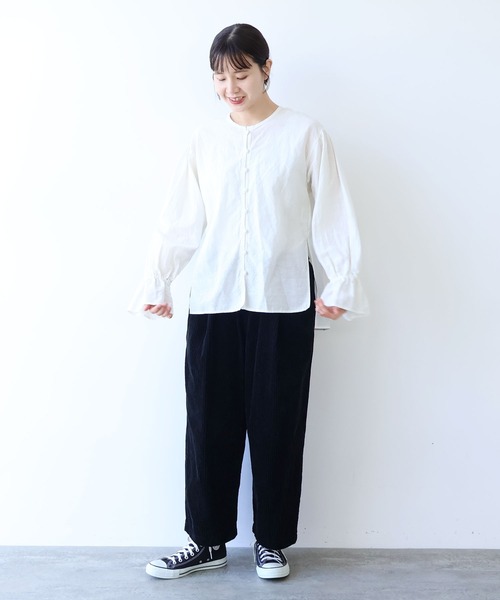 yuni(ユニ )の「△コットンキュプラリネンgather sleeves 2wayシャツ(シャツ/ブラウス・レディース・パープル/ピンク/アイボリー/ブラック・FREE)」の5枚目の写真