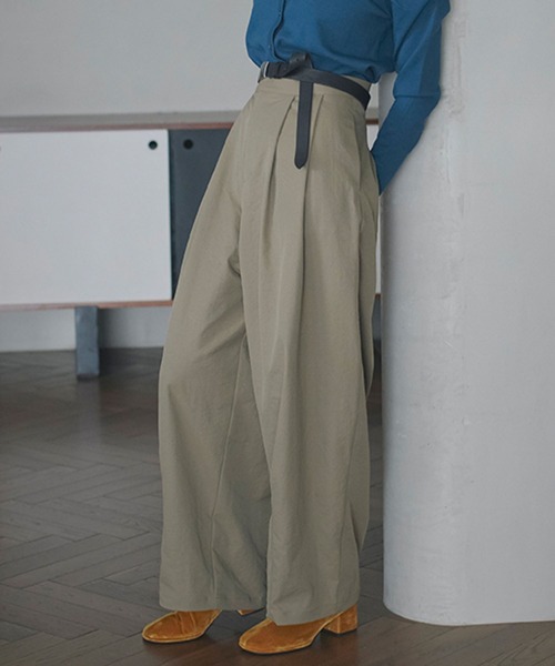 studio CLIP（スタディオクリップ）の「【daily CLIP】バックベルトパンツ（スラックス・レディース・ブラウン/カーキ・FREE）」の2枚目の写真
