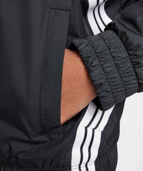 NIKE（ナイキ）の「NIKE/ナイキ キッズ ジャケット K NK RPL CROSSOVER JKT FZ5233-010（その他アウター・キッズ・ブラック・130cm/140cm/160cm/150cm）」の6枚目の写真