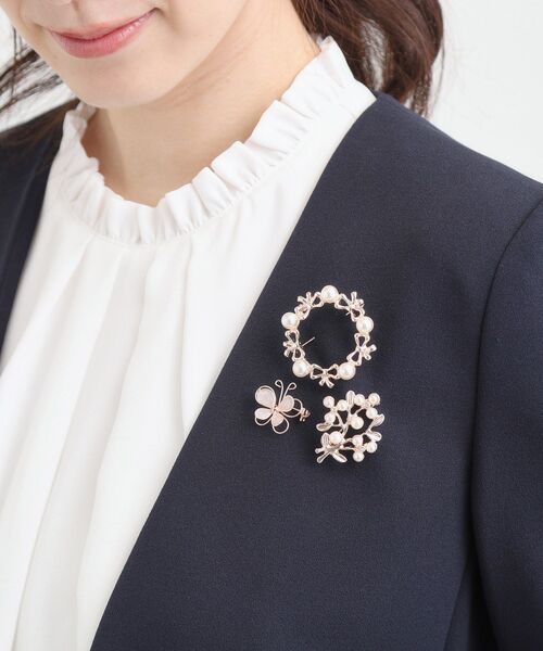 SHOO・LA・RUE（シューラルー）の「【セレモニー】3点セットブローチ（ブローチ/コサージュ・レディース・ピンクゴールド/ゴールド/シルバー・00）」の4枚目の写真