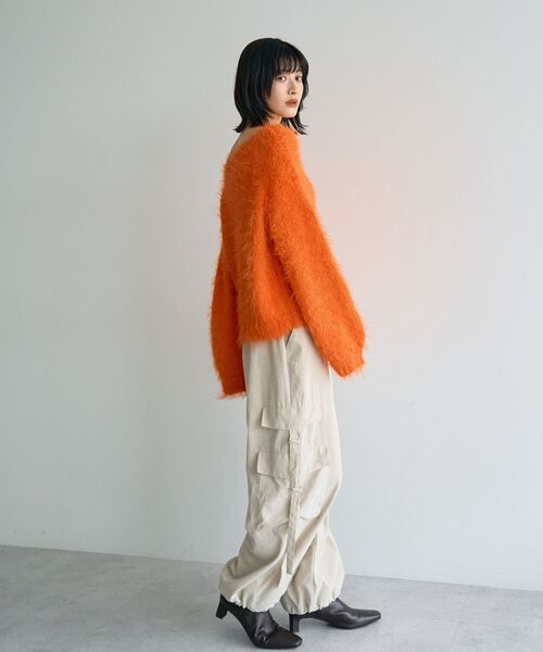 Editt by YECCA VECCA（エディットバイイェッカヴェッカ）の「フェザーMIXロービングニット（ニット/セーター・レディース・グレー/チャコールグレー/オレンジ/グリーン系その他3・FREE）」の20枚目の写真