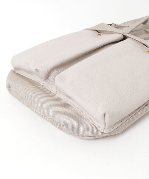 MARINEDAY(マリンデイ)の「【KS】【MARINEDAY/マリンデイ】NYLON×LEATHER S-HELMET BAG(トートバッグ・メンズ・その他・FREE)」の3枚目の写真
