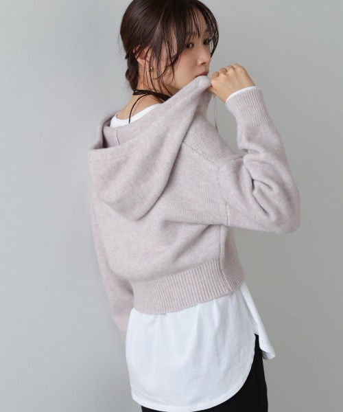 Bab（バブ）の「ショートフーディニットトップス（ニット/セーター・レディース・チャコールグレー/アイボリー/ピンク・FREE）」の3枚目の写真