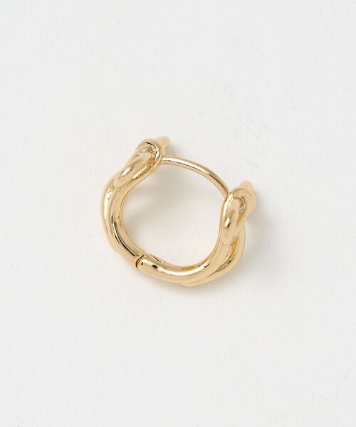 green label relaxing（グリーンレーベルリラクシング）の「リボン フープピアス（ピアス（両耳用）・レディース・シルバー/ゴールド・FREE）」の7枚目の写真