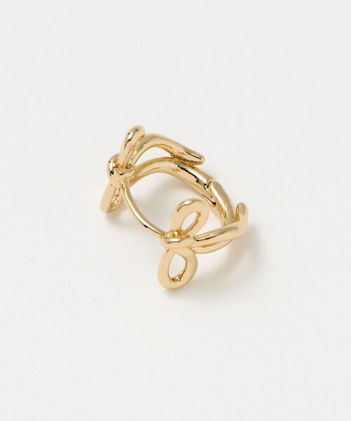 green label relaxing（グリーンレーベルリラクシング）の「リボン フープピアス（ピアス（両耳用）・レディース・シルバー/ゴールド・FREE）」の9枚目の写真