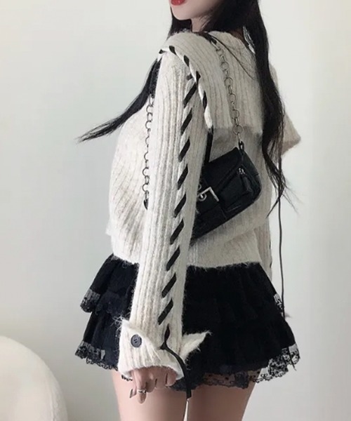VIVID LADY(ビビッドレディー)の「配色レースアップ ショート丈 ニットカーディガン(ニット/セーター・レディース・ライトグレー/アイボリー/チャコールグレー・FREE)」の12枚目の写真