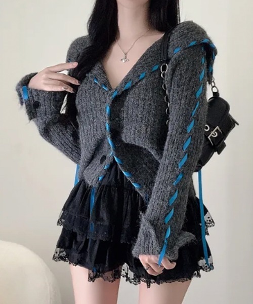 VIVID LADY(ビビッドレディー)の「配色レースアップ ショート丈 ニットカーディガン(ニット/セーター・レディース・ライトグレー/アイボリー/チャコールグレー・FREE)」の7枚目の写真