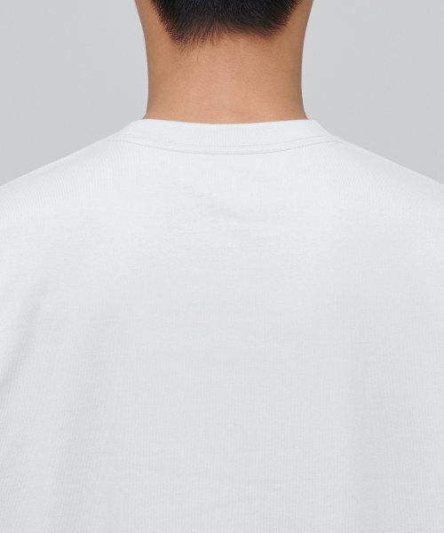MUSINSA STANDARD（ムシンサスタンダード）の「ヘビーウェイトリラックスクルーネック長袖Tシャツ[ホワイト]（Tシャツ/カットソー・メンズ・その他・SMALL/MEDIUM/LARGE/X-LARGE/XX-LARGE/XXX-LARGE）」の5枚目の写真