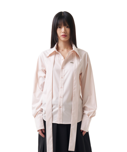 IUGAMAKARAS(イウガマカラス)の「Tied Shirts (Pink)(シャツ/ブラウス・レディース・その他・FREE)」の1枚目の写真
