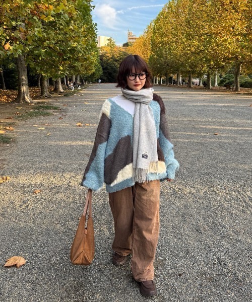 MIRROR STOKE(ミラーストーク)の「【ZOZO限定】ACCENT MATERIAL KNIT CARDIGAN/アクセントマテリアルニットカーディガン(ニット/セーター・レディース・ブルー/イエロー/ワインレッド・MEDIUM)」の6枚目の写真