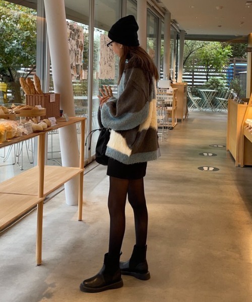 MIRROR STOKE(ミラーストーク)の「【ZOZO限定】ACCENT MATERIAL KNIT CARDIGAN/アクセントマテリアルニットカーディガン(ニット/セーター・レディース・ブルー/イエロー/ワインレッド・MEDIUM)」の17枚目の写真