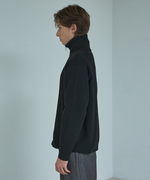 ABAHOUSE（アバハウス）の「12ゲージ 畦編み ドライバーズニット / ダブルジップ（カーディガン/ボレロ・メンズ・チャコールグレー/ブラック・46/48）」の5枚目の写真