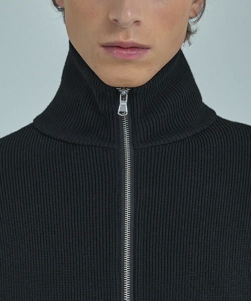 ABAHOUSE（アバハウス）の「12ゲージ 畦編み ドライバーズニット / ダブルジップ（カーディガン/ボレロ・メンズ・チャコールグレー/ブラック・46/48）」の7枚目の写真