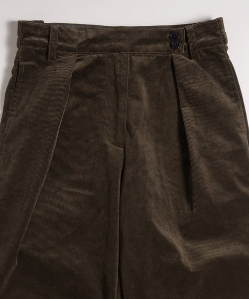 MUHET(ミュエータ)の「waist design straight pants / ウエストデザインストレートパンツ(その他パンツ・レディース・ベージュ/ネイビー/ブラウン・SMALL/MEDIUM/LARGE)」の6枚目の写真