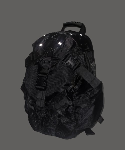 TRAVEL（トラベル）の「トレイルランナーメッシュストリングテック 