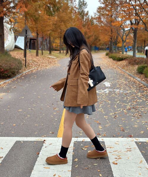 Vivacious(ビバシャス)の「Beau Art Leather Jacket CAMEL(ライダースジャケット・レディース・キャメル・FREE)」の6枚目の写真