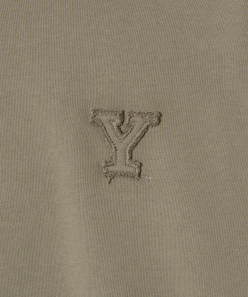 YALE(イェール)の「Yロゴアップリケスウェットシャツカーキ(スウェット・レディース・その他・SMALL/MEDIUM/LARGE/X-LARGE)」の4枚目の写真
