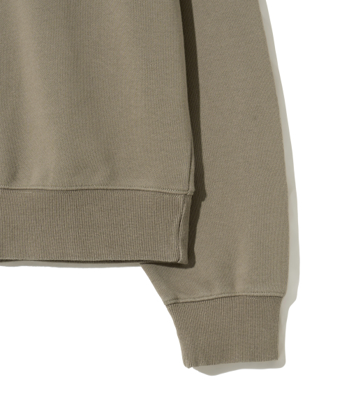 YALE(イェール)の「Yロゴアップリケスウェットシャツカーキ(スウェット・レディース・その他・SMALL/MEDIUM/LARGE/X-LARGE)」の5枚目の写真