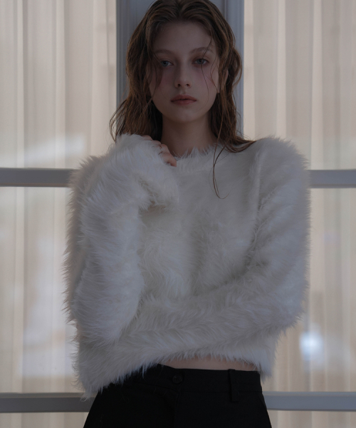 DEHEVE（デヘヴェ）の「Hairy Flare Sleeve Knit [Ivory]（ニット/セーター・レディース・アイボリー・FREE）」の2枚目の写真