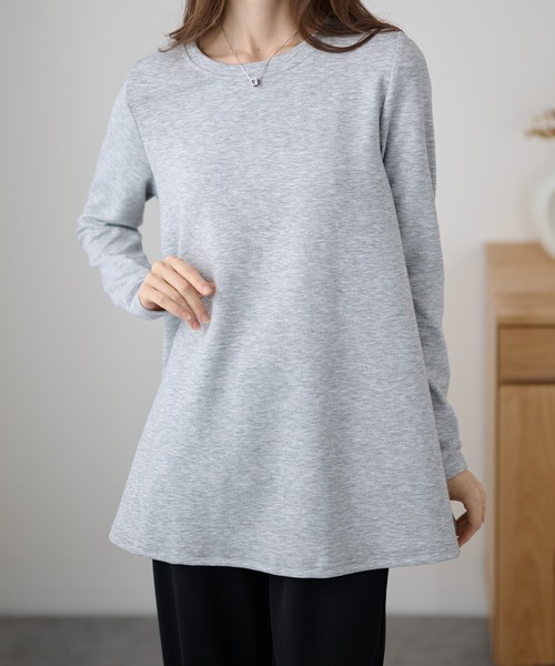 DAYRA(デイラ)の「オーバーサイズ フレア シルエット 長袖 プルオーバー(Tシャツ/カットソー・レディース・ホワイト/ライトグレー/ブラック/ネイビー・S/FREE)」の3枚目の写真