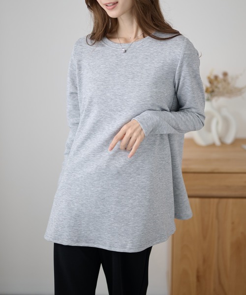 DAYRA(デイラ)の「オーバーサイズ フレア シルエット 長袖 プルオーバー(Tシャツ/カットソー・レディース・ホワイト/ライトグレー/ブラック/ネイビー・S/FREE)」の14枚目の写真