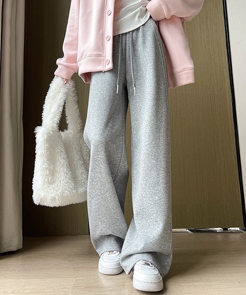 gossip!ロサンゼルス(ゴシップロサンゼルス)の「YUGA フリース裏地ワイドレッグ スポーツスウェットパンツ(その他パンツ・レディース・グレー/ブラック/オフホワイト・L/M)」の1枚目の写真