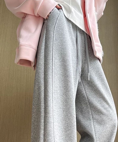 gossip!ロサンゼルス(ゴシップロサンゼルス)の「YUGA フリース裏地ワイドレッグ スポーツスウェットパンツ(その他パンツ・レディース・グレー/ブラック/オフホワイト・L/M)」の4枚目の写真