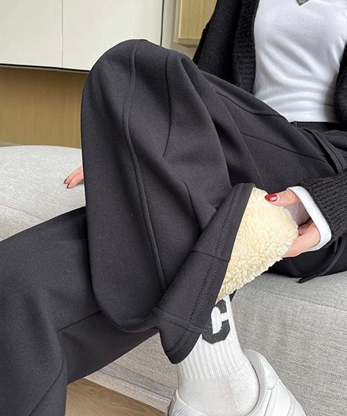 gossip!ロサンゼルス(ゴシップロサンゼルス)の「YUGA フリース裏地ワイドレッグ スポーツスウェットパンツ(その他パンツ・レディース・グレー/ブラック/オフホワイト・L/M)」の10枚目の写真