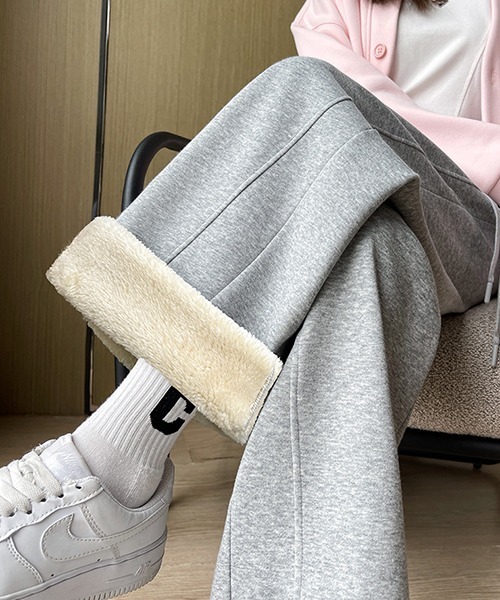 gossip!ロサンゼルス(ゴシップロサンゼルス)の「YUGA フリース裏地ワイドレッグ スポーツスウェットパンツ(その他パンツ・レディース・グレー/ブラック/オフホワイト・L/M)」の8枚目の写真