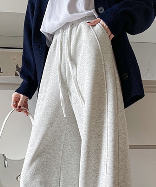 gossip!ロサンゼルス(ゴシップロサンゼルス)の「YUGA フリース裏地ワイドレッグ スポーツスウェットパンツ(その他パンツ・レディース・グレー/ブラック/オフホワイト・L/M)」の12枚目の写真