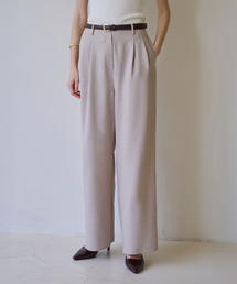 ILROZE（イルロジェ）の「ヌエアリーパンツ (ベージュ)（スラックス）」
