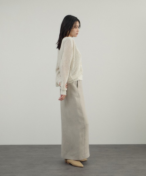 SALON adam et rope'（サロン アダム エ ロペ）の「シルクリブタンクトップ（タンクトップ・レディース・ベージュ/ブラック/オフホワイト・FREE）」の16枚目の写真