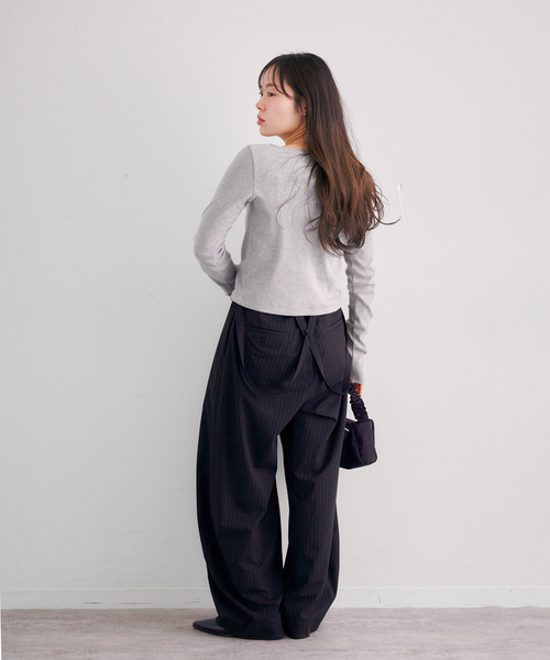 U by SPICK&SPAN(ユーバイスピックアンドスパン)の「ベアテレコカットトップス(カーディガン/ボレロ・レディース・ホワイト/チャコールグレー・FREE)」の6枚目の写真