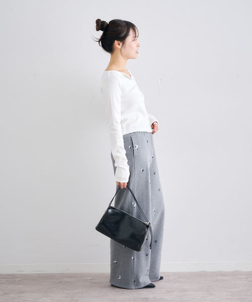 U by SPICK&SPAN(ユーバイスピックアンドスパン)の「ベアテレコカットトップス(カーディガン/ボレロ・レディース・ホワイト/チャコールグレー・FREE)」の18枚目の写真