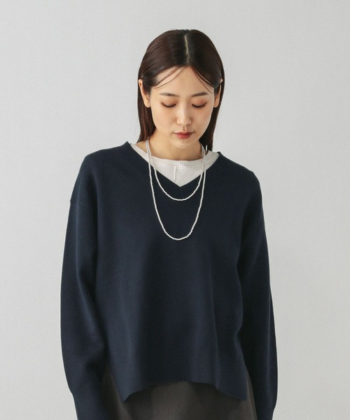 GLOBAL WORK（グローバルワーク）の「スウェットライクVネックプルオーバー/601625（ニット/セーター・レディース・ライトブラウン/ブルー系2/ペールイエロー/ブルー系その他5/ライトグレー/ライトグリーン/ベージュ系その他7/ピンク系その他2/ネイビー・SMALL/MEDIUM/LARGE）」の5枚目の写真