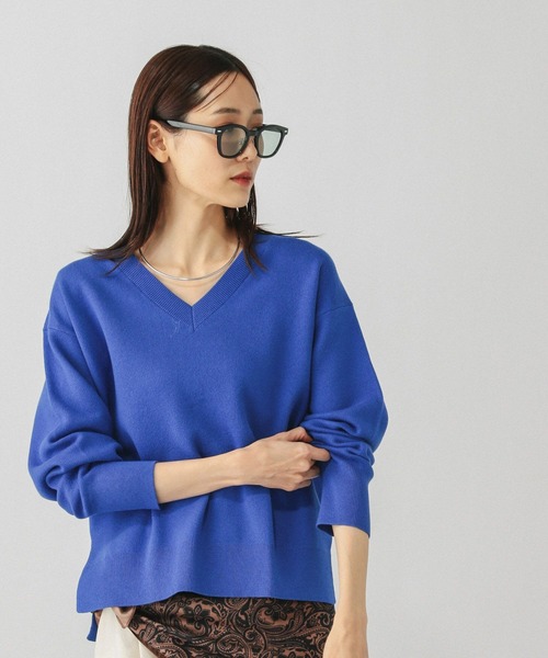 GLOBAL WORK（グローバルワーク）の「スウェットライクVネックプルオーバー/601625（ニット/セーター・レディース・ライトブラウン/ブルー系2/ペールイエロー/ブルー系その他5/ライトグレー/ライトグリーン/ベージュ系その他7/ピンク系その他2/ネイビー・SMALL/MEDIUM/LARGE）」の6枚目の写真