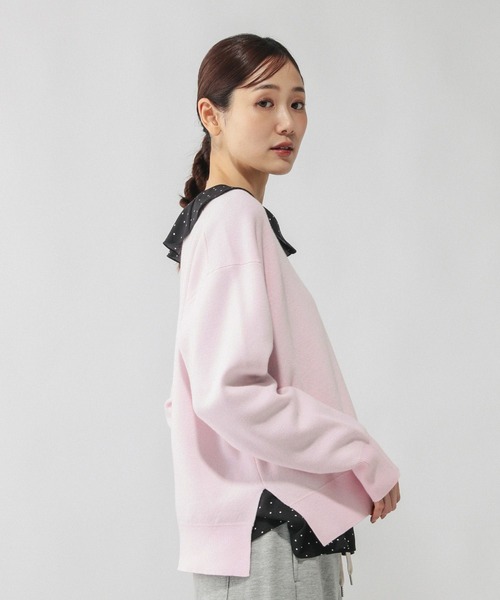 GLOBAL WORK（グローバルワーク）の「スウェットライクVネックプルオーバー/601625（ニット/セーター・レディース・ライトブラウン/ブルー系2/ペールイエロー/ブルー系その他5/ライトグレー/ライトグリーン/ベージュ系その他7/ピンク系その他2/ネイビー・SMALL/MEDIUM/LARGE）」の20枚目の写真