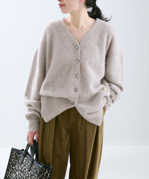 journal standard L'essage（ジャーナルスタンダードレサージュ）の「FOX&スーパーファインメリノ カーディガン（ニット/セーター・レディース・ブラック/アイボリー/ピンク系その他・FREE）」の2枚目の写真