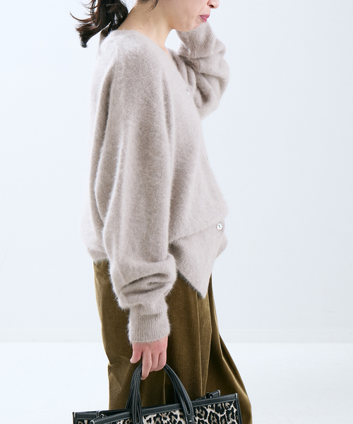 journal standard L'essage（ジャーナルスタンダードレサージュ）の「FOX&スーパーファインメリノ カーディガン（ニット/セーター・レディース・ブラック/アイボリー/ピンク系その他・FREE）」の10枚目の写真