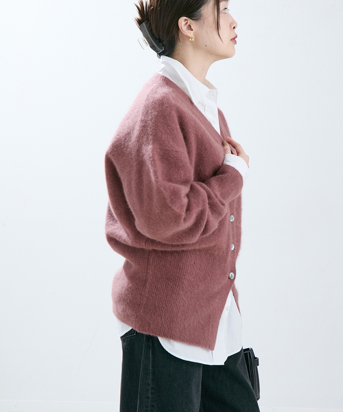 journal standard L'essage（ジャーナルスタンダードレサージュ）の「FOX&スーパーファインメリノ カーディガン（ニット/セーター・レディース・ブラック/アイボリー/ピンク系その他・FREE）」の15枚目の写真