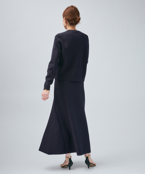 VERMEIL par iena(ヴェルメイユパーイエナ)の「スムースクルーネックショートカーディガン(カーディガン/ボレロ・レディース・アイボリー/ネイビー/レッド・FREE)」の13枚目の写真