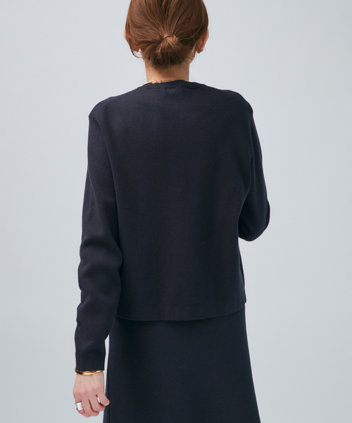 VERMEIL par iena(ヴェルメイユパーイエナ)の「スムースクルーネックショートカーディガン(カーディガン/ボレロ・レディース・アイボリー/ネイビー/レッド・FREE)」の15枚目の写真