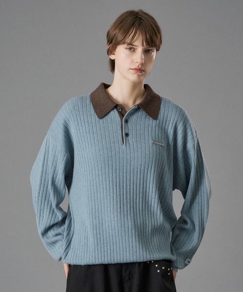 ONCILY(オンシェリー)の「CONTRAST COLLAR RIB KNIT POLO / 襟配色ニットポロ(ポロシャツ・メンズ・ベージュ/チャコールグレー/ブルー・SMALL/MEDIUM/LARGE)」の3枚目の写真