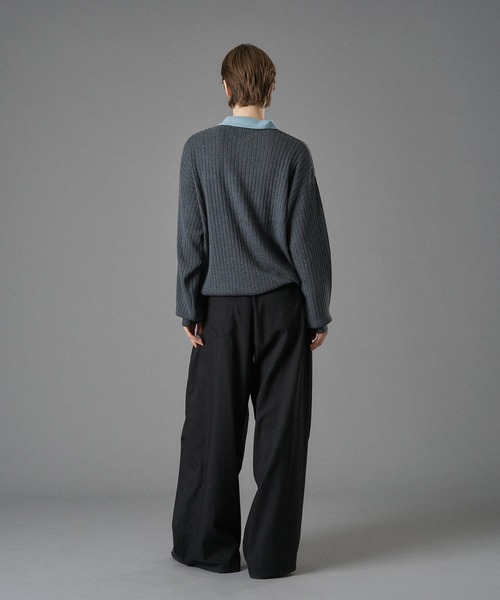 ONCILY(オンシェリー)の「CONTRAST COLLAR RIB KNIT POLO / 襟配色ニットポロ(ポロシャツ・メンズ・ベージュ/チャコールグレー/ブルー・SMALL/MEDIUM/LARGE)」の13枚目の写真