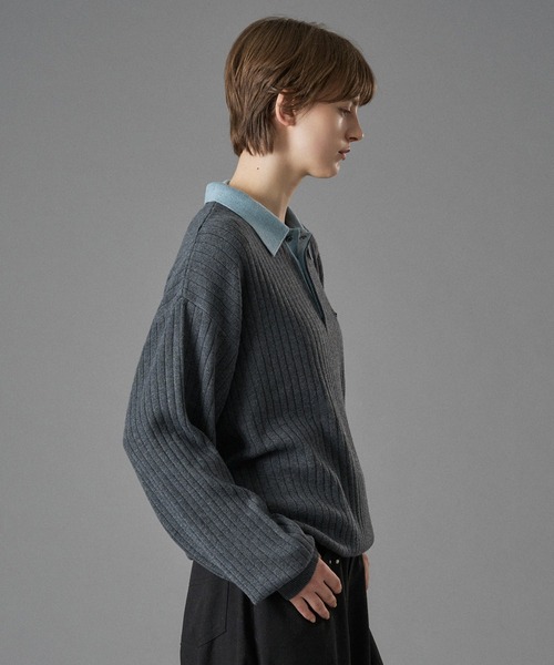 ONCILY(オンシェリー)の「CONTRAST COLLAR RIB KNIT POLO / 襟配色ニットポロ(ポロシャツ・メンズ・ベージュ/チャコールグレー/ブルー・SMALL/MEDIUM/LARGE)」の7枚目の写真