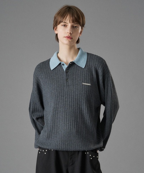 ONCILY(オンシェリー)の「CONTRAST COLLAR RIB KNIT POLO / 襟配色ニットポロ(ポロシャツ・メンズ・ベージュ/チャコールグレー/ブルー・SMALL/MEDIUM/LARGE)」の4枚目の写真
