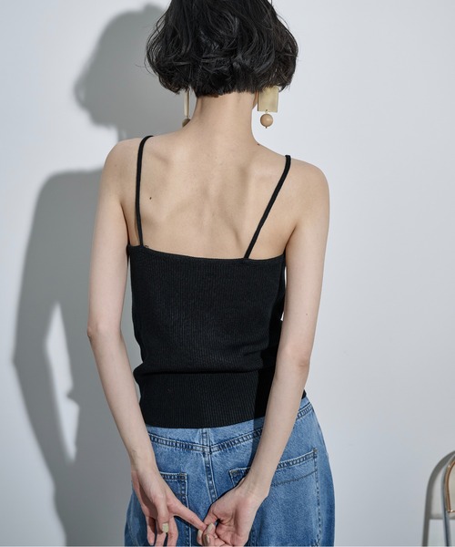 THE YOn（ザヨン）の「レースVネックリブコットンニットキャミ（キャミソール・レディース・カーキブラウン/ブラック/ブルー/グレー/オフホワイト・FREE）」の20枚目の写真